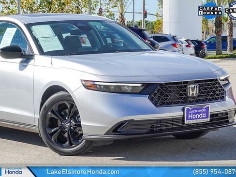 Certified 2025 Honda Accord SE image 2