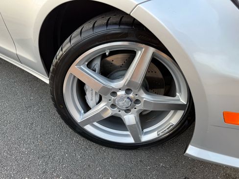 Used 2014 Mercedes-Benz CLS 550 4MATIC image 46