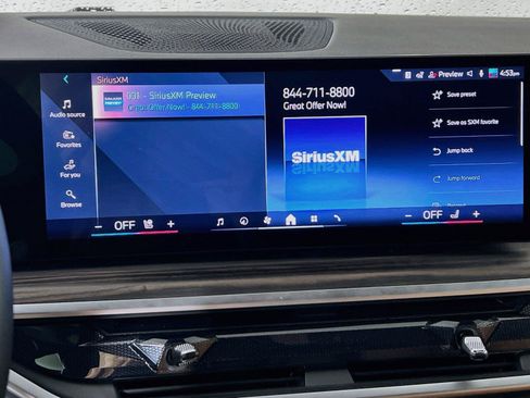 Used 2025 BMW X5 xDrive40i w/ Parking Assistance Package AWD/4WD image 16