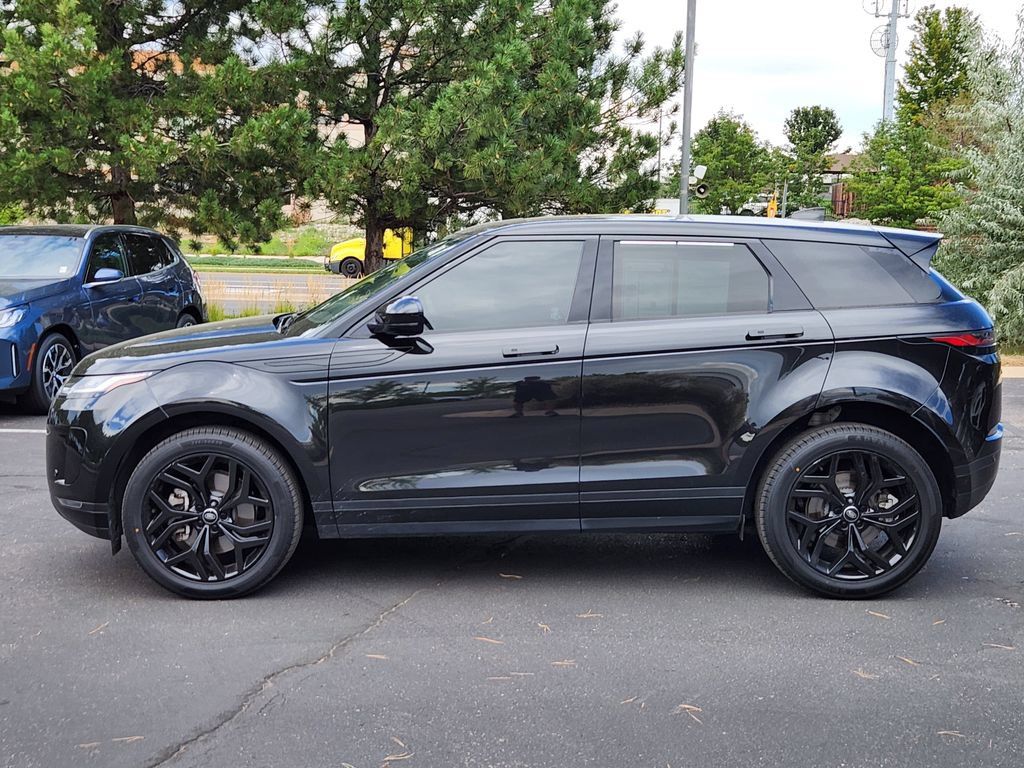 Used 2023 Land Rover Range Rover Evoque S AWD/4WD image 2