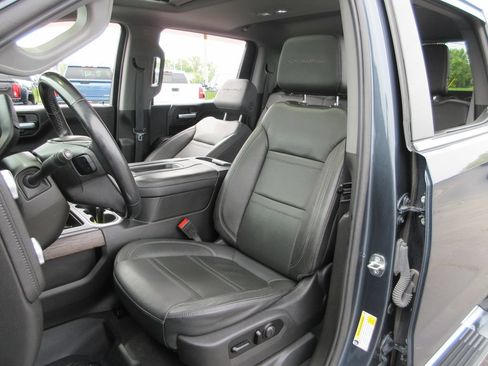 Used 2021 GMC Sierra 1500 Denali w/ Technology Package AWD/4WD image 24