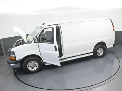 Used 2024 Chevrolet Express 2500 w/ Driver Convenience Package image 55