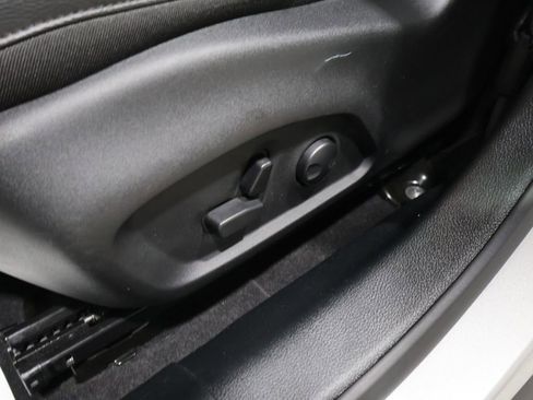 Certified 2024 Jeep Compass Limited image 14