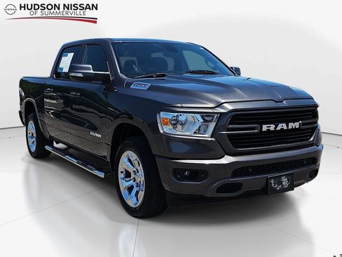 Used 2020 RAM 1500 Big Horn AWD/4WD image 1