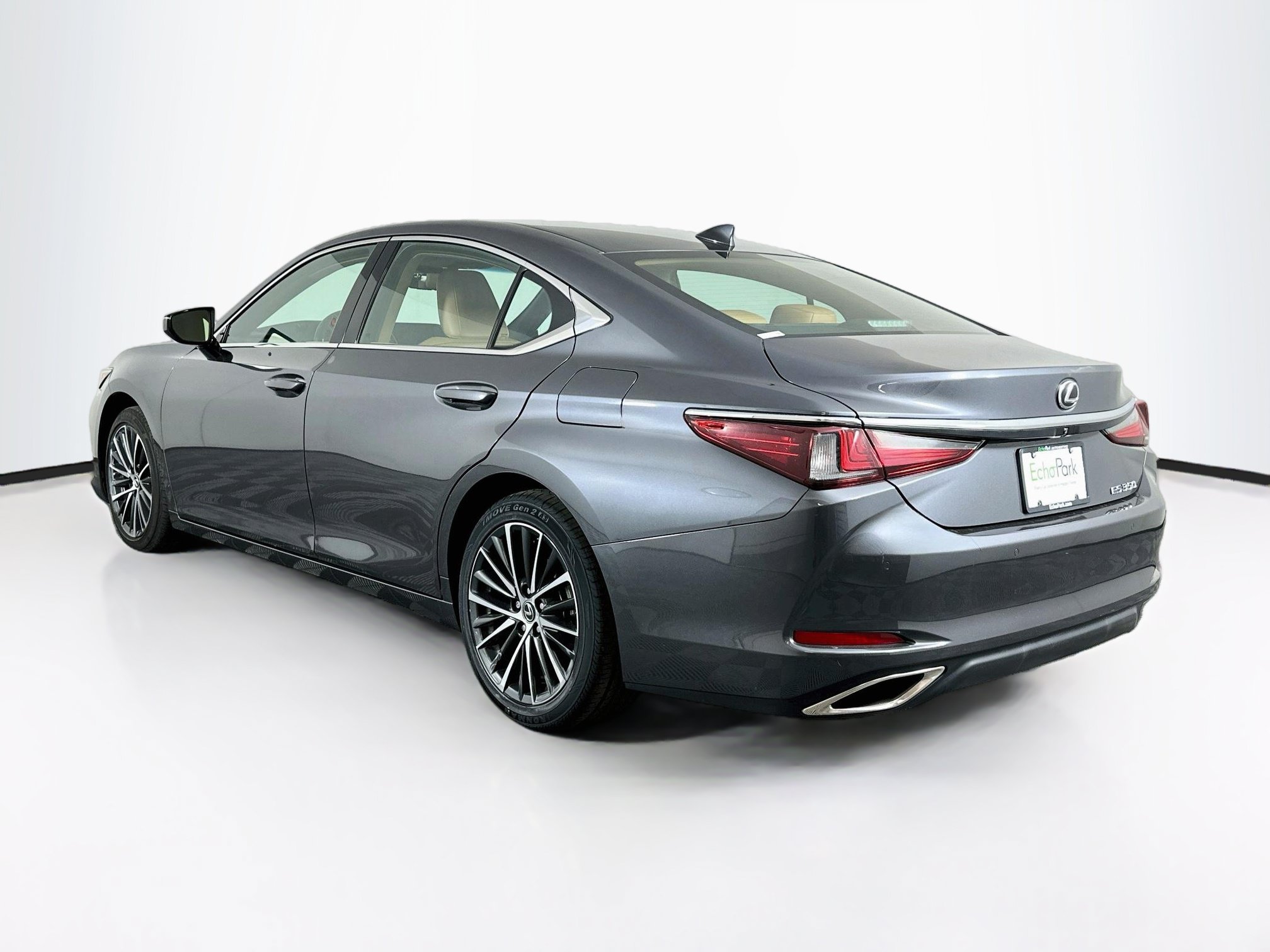 Used 2024 Lexus ES 350 w/ Premium Package FWD image 5