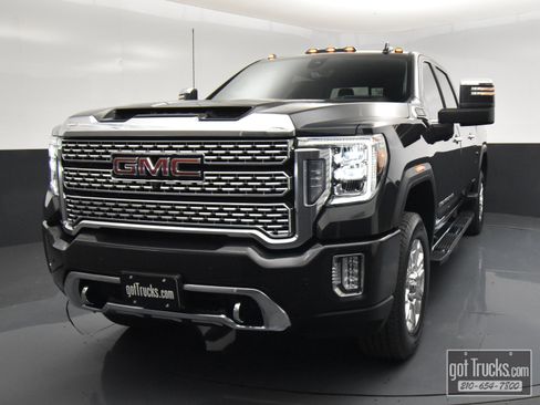 Used 2020 GMC Sierra 2500 Denali w/ Denali Ultimate Package image 47
