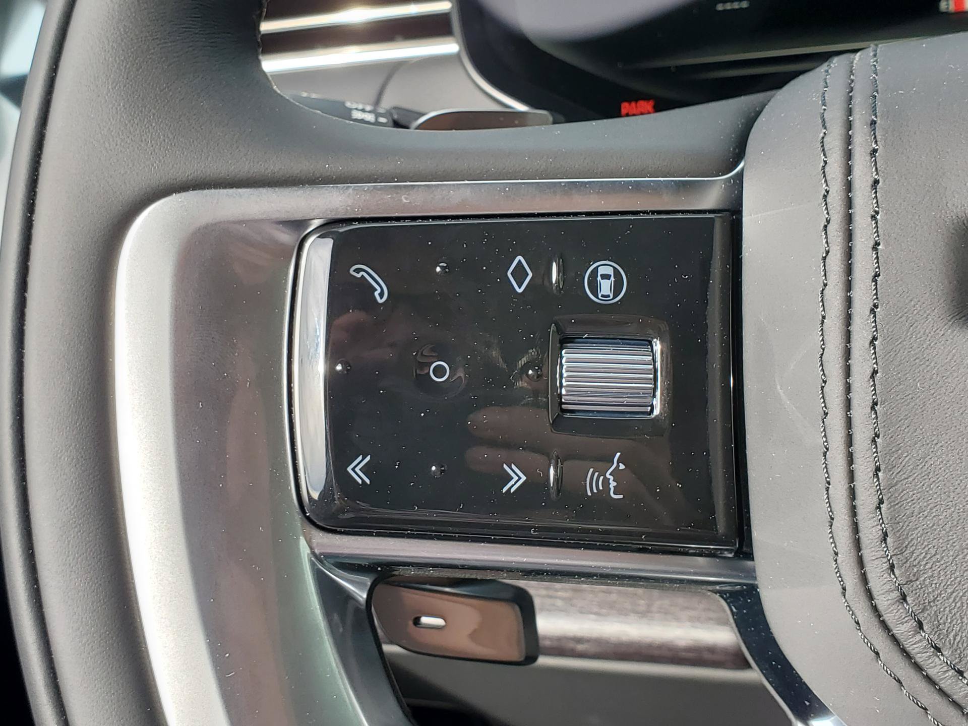 New 2027 Land Rover Range Rover SE AWD/4WD image 26
