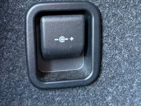 Used 2018 BMW 230i Coupe RWD image 14