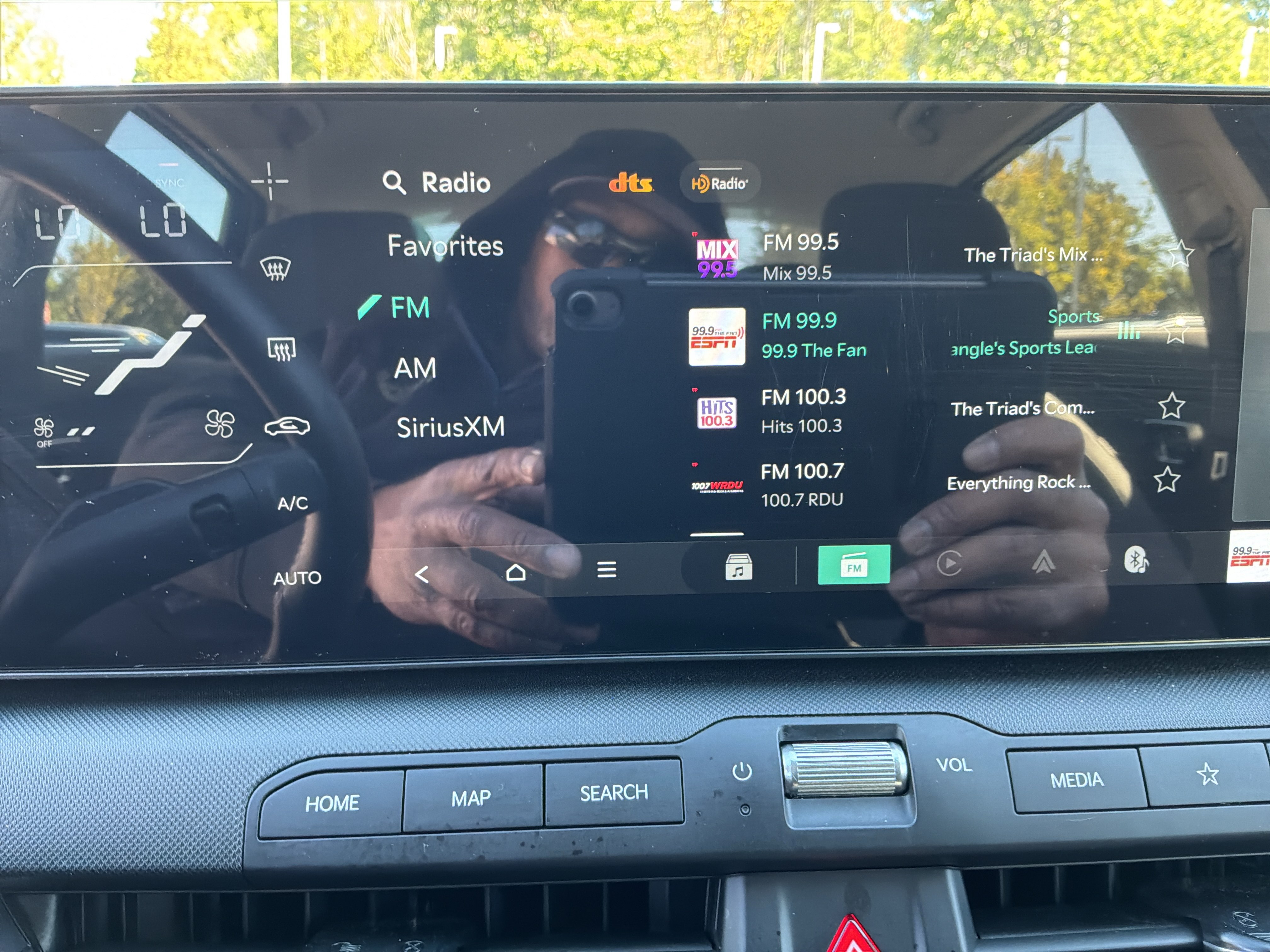 Used 2025 Kia K4 EX FWD image 25
