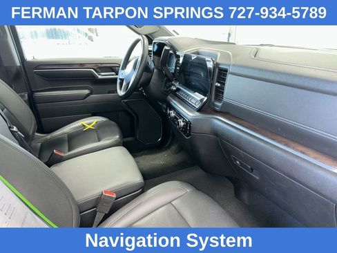 Used 2024 GMC Sierra 1500 SLT image 7