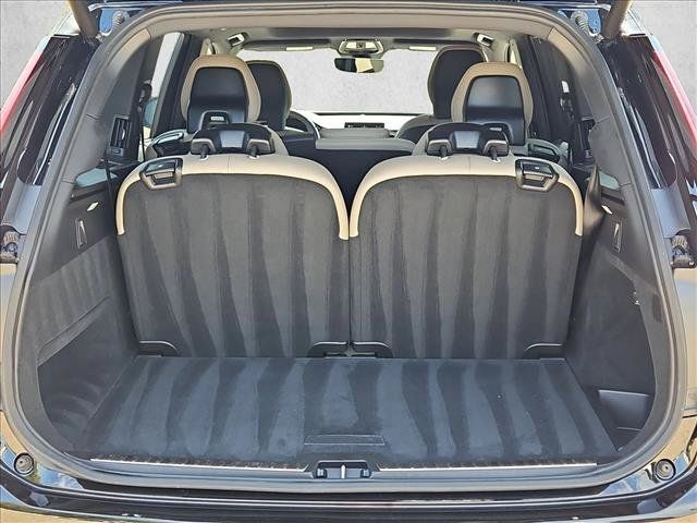 Used 2026 Volvo XC90 B6 Ultra w/ Protection Package AWD/4WD image 6