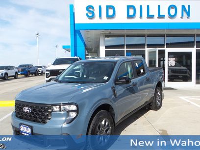 New 2025 Ford Maverick XLT w/ XLT Luxury Package