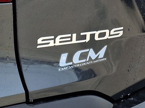 New 2026 Kia Seltos EX image 19