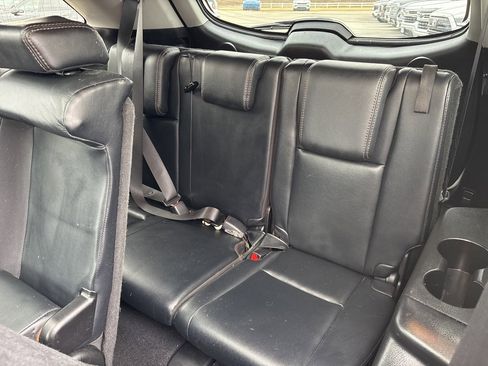 Used 2018 Toyota Highlander Limited image 29