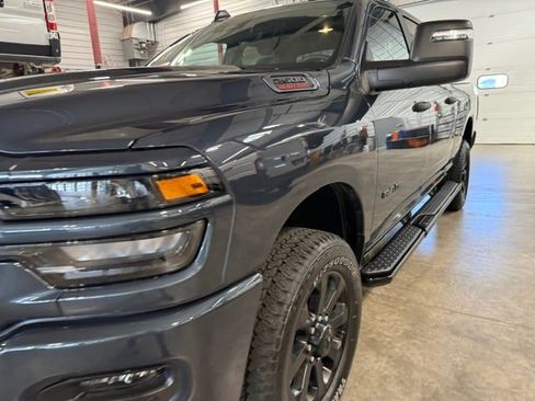 Used 2025 RAM 2500 Big Horn AWD/4WD image 41