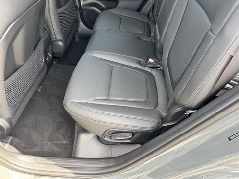 New 2026 Hyundai Tucson Limited image 11