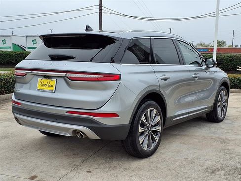 Certified 2022 Lincoln Corsair Reserve w/ Elements Package image 2