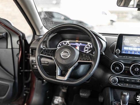 Used 2022 Nissan Sentra SV FWD image 18