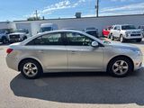 Used 2014 Chevrolet Cruze LT image 4
