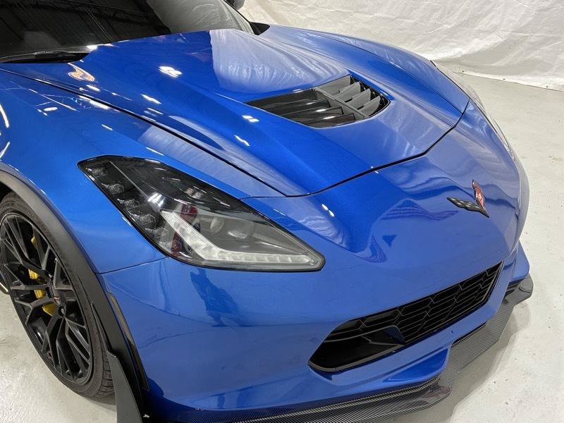 Used 2015 Chevrolet Corvette Z06 w/ 3LZ Preferred Equipment Group RWD image 10