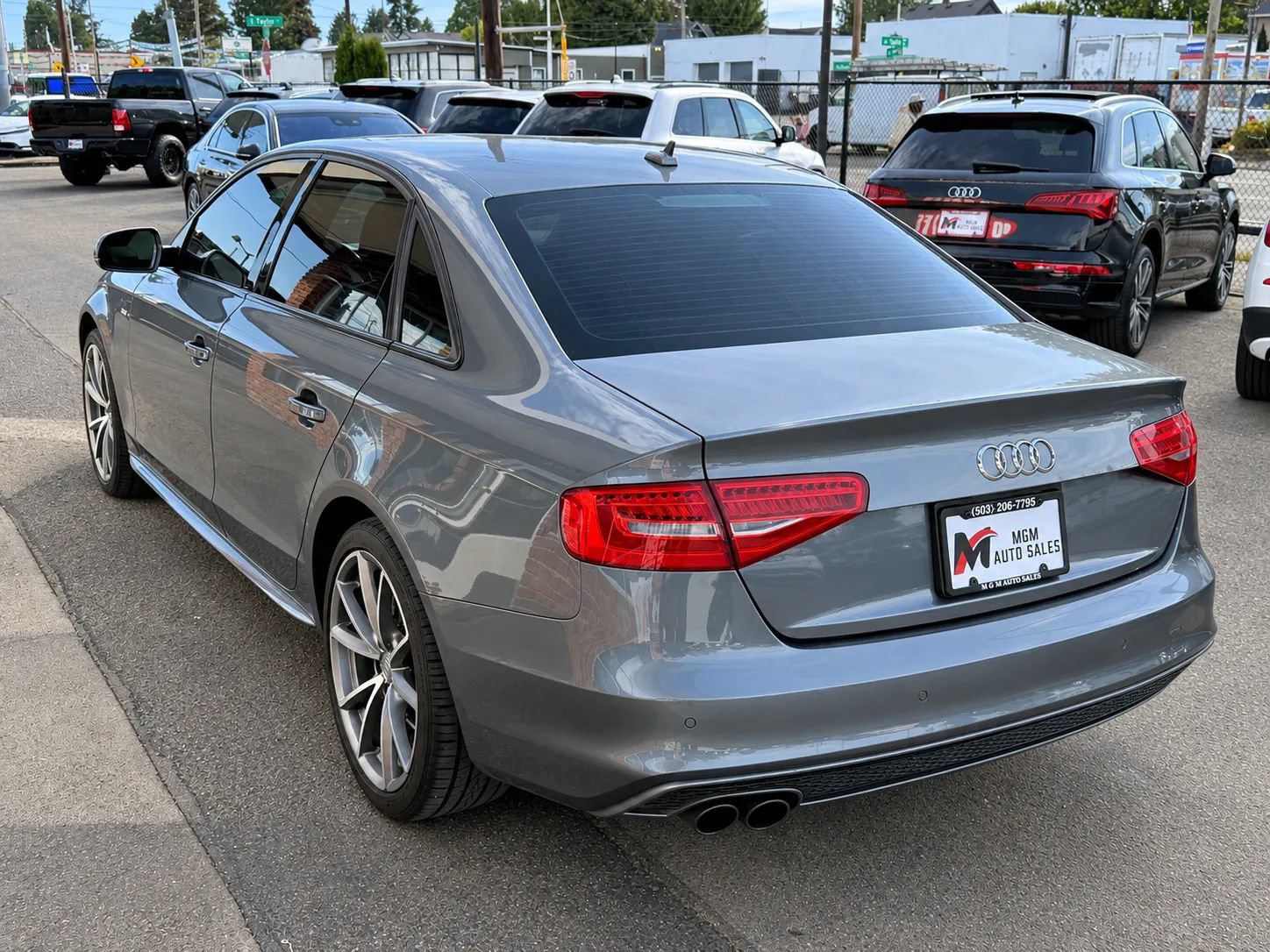 Used 2016 Audi A4 2.0T Premium AWD/4WD image 5