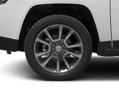 Used 2014 Jeep Compass Sport w/ Power Value Group FWD image 13