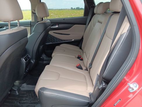 Used 2022 Hyundai Santa Fe Limited AWD/4WD image 18
