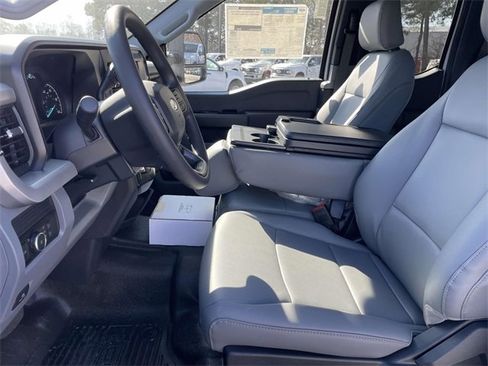 New 2026 Ford F550 4x4 Supercab Super Duty image 15