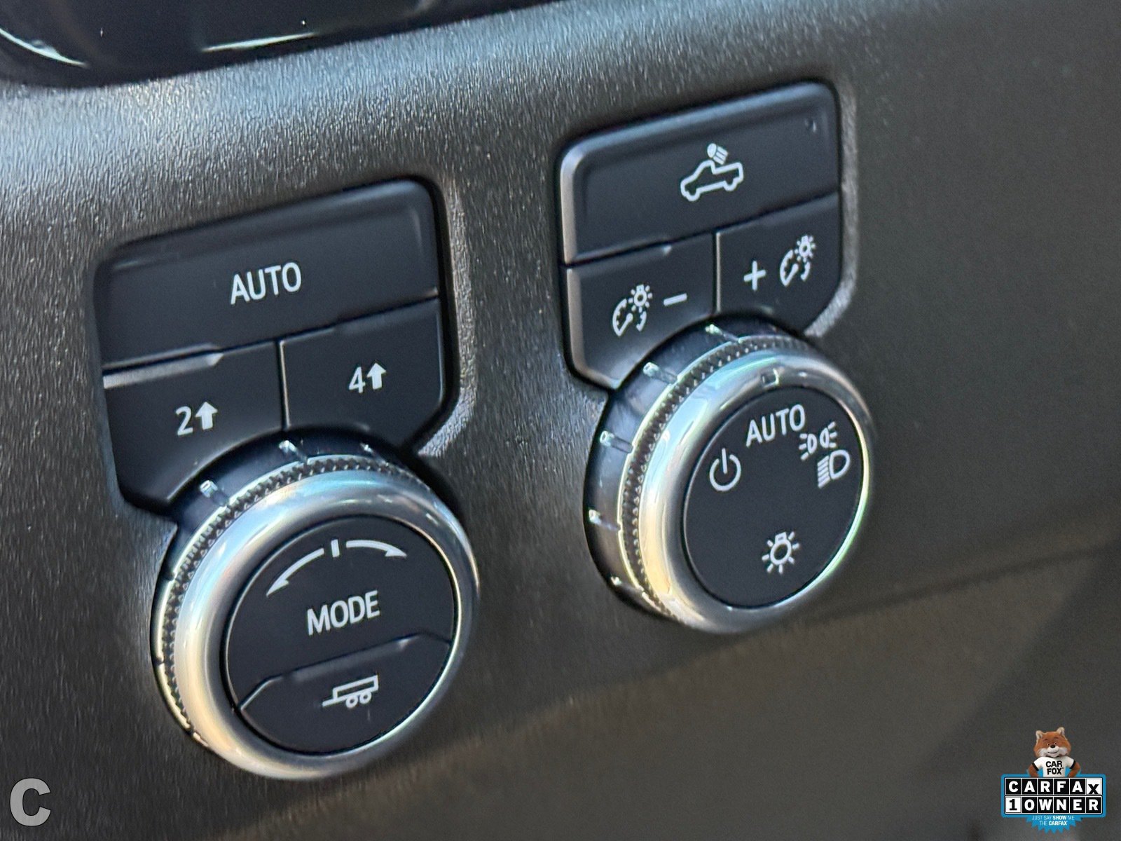 Used 2024 GMC Sierra 1500 SLE AWD/4WD image 31