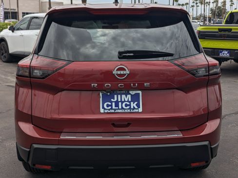 New 2026 Nissan Rogue SV FWD image 3