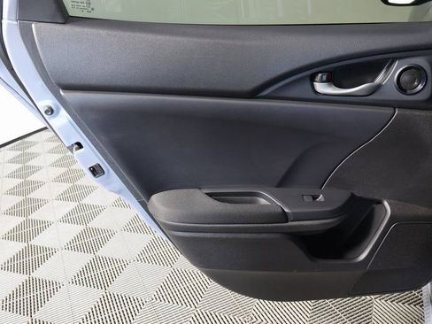 Used 2019 Honda Civic EX image 13