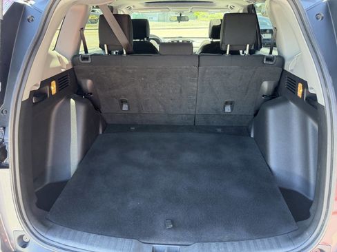 Used 2018 Honda CR-V EX image 7