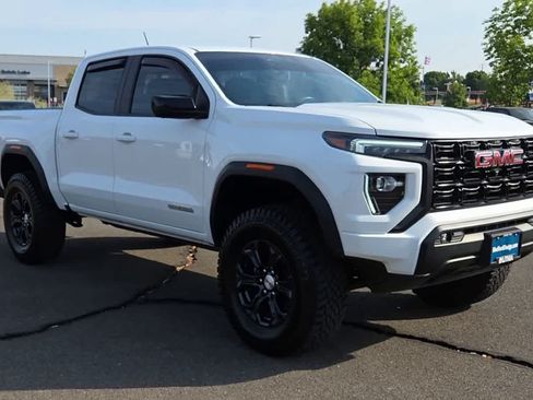 Used 2024 GMC Canyon Elevation w/ Convenience Package RWD image 2
