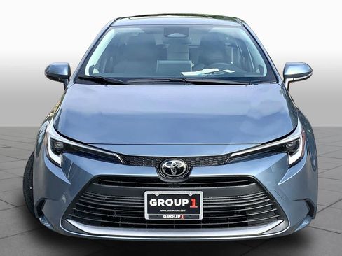 New 2026 Toyota Corolla XLE FWD image 3