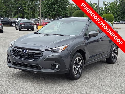 Used 2024 Subaru Crosstrek 2.0i Premium AWD/4WD image 2
