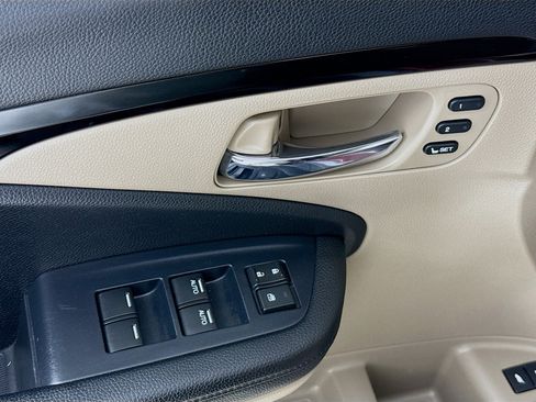 Used 2019 Honda Pilot Touring image 21