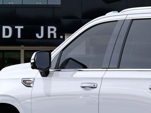 New 2026 GMC Yukon Elevation w/ Elevation Premium Package image 14
