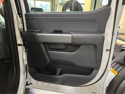 New 2025 Ford F150 XLT w/ Equipment Group 302A MID image 18