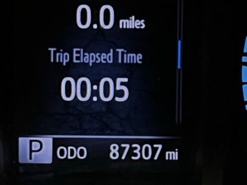 Used 2019 Toyota Tacoma SR w/ SR Convenience Package image 22