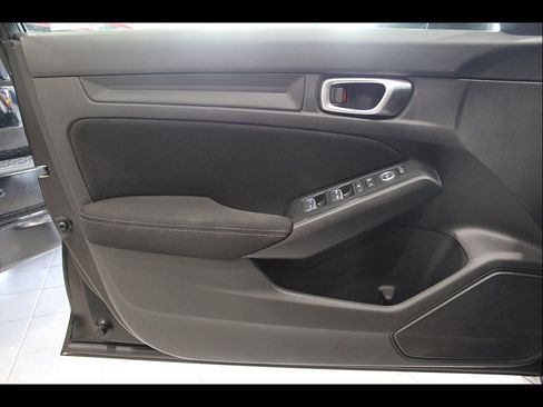 Used 2023 Honda Civic Sport image 13