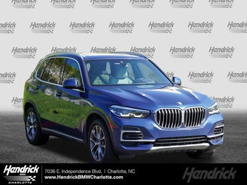 Used 2023 BMW X5 xDrive40i w/ Premium Package AWD/4WD image 1