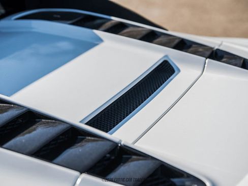 Used 2015 Audi R8 V8 w/ Full Leather Package image 86