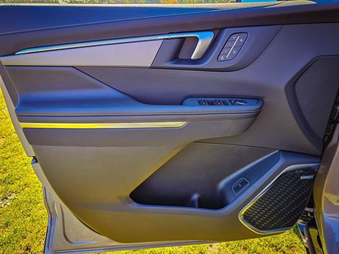 New 2026 Buick Enclave Sport Touring w/ Power Package image 10