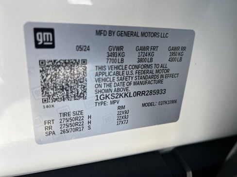 Used 2024 GMC Yukon XL Denali Ultimate AWD/4WD image 24