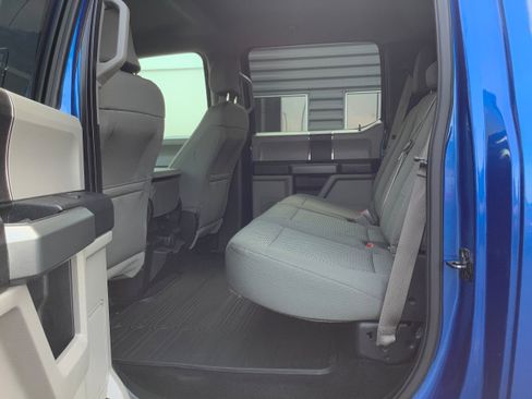 Used 2015 Ford F150 XLT AWD/4WD image 10