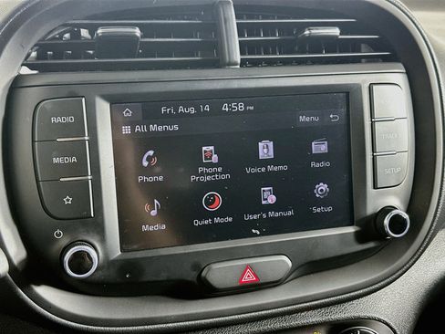 Used 2025 Kia Soul LX w/ LX Technology Package FWD image 21