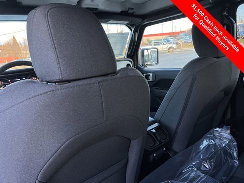 New 2026 Jeep Gladiator Sport image 18