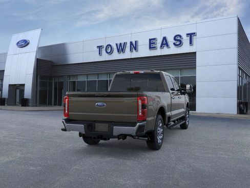 New 2026 Ford F250 Lariat w/ Chrome Package image 8