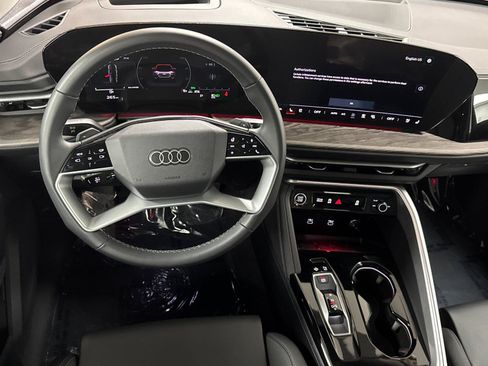 Certified 2025 Audi Q5 Premium Plus w/ Premium Plus AWD/4WD image 14