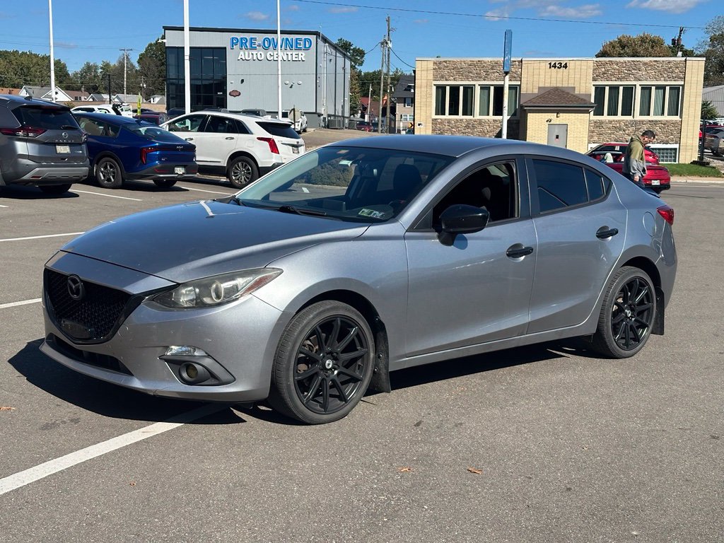 Used 2016 MAZDA MAZDA3 i Sport w/ Preferred Equipment Package FWD image 1